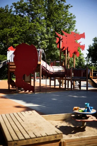 Fertiger Spielplatz im Gastgarten